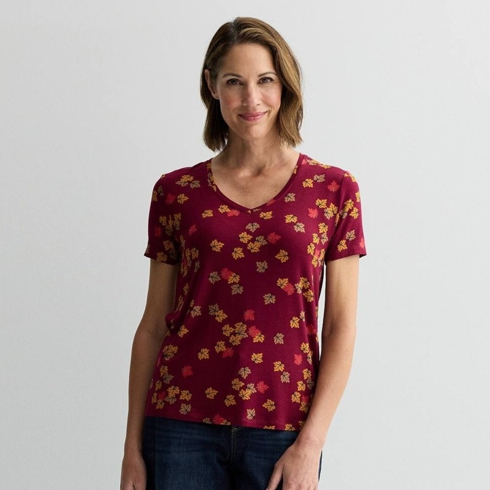 Hybrid Apparel Women Maroon Autumn Leaf Print V-Neck Short Sleeve Tee Small NEW
